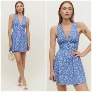 Reformation Isador Deep V Dress Lassen Blue Floral 6